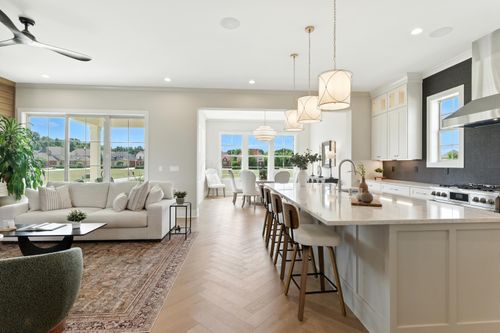 8101 Oaktree Dr N, Dublin, OH, 43016 | Card Image