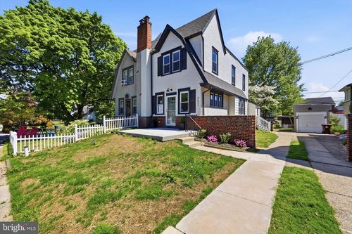 252 W Greenwood Ave, LANSDOWNE, PA, 19050-1823 | Card Image