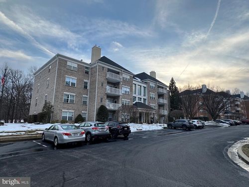 unit-204-12103 Tullamore Ct, Lutherville Timonium, MD, 21093-8266 | Card Image