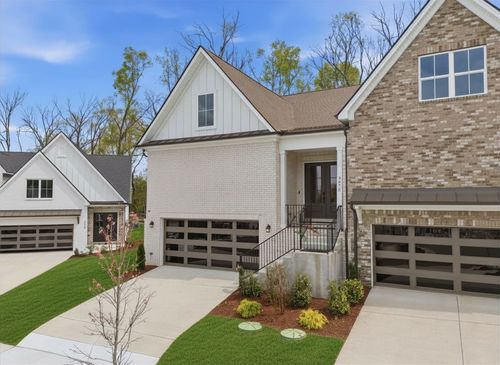 3072 Wiltshire Park Pl, Hermitage, TN, 37076-1676 | Card Image