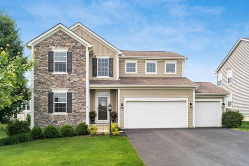 627 Ludham Trl, Pickerington, OH, 43147-7579 | Card Image