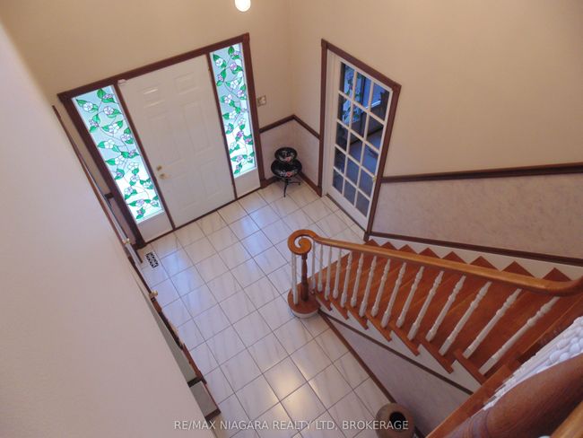 683 Canboro Rd, House other with 3 bedrooms, 3 bathrooms and 6 parking in Fenwick ON | Image 36