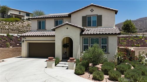 11800 Starlily Ct, Corona, CA, 92883-1671 | Card Image