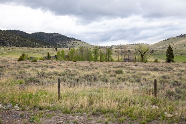 looking north from road | Image 13