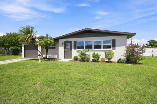 2057 Garden Pkwy, BRADENTON, FL, 34205-5275 | Card Image