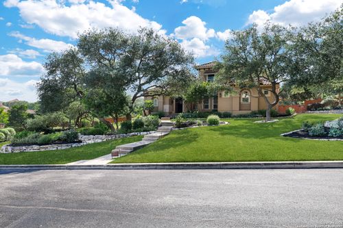 315 Santa Domingo, Helotes, TX, 78023-4638 | Card Image
