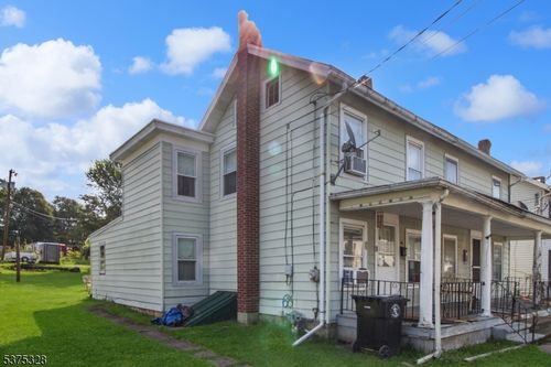 46 Taylor St, Washington, NJ, 07882-1410 | Card Image