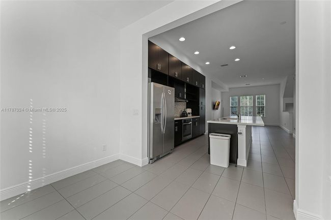 533 - 533 Lanark Ct, Townhouse with 4 bedrooms, 4 bathrooms and null parking in Orlando FL | Image 21