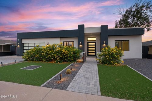 8219 E Rancho Vista Drive, Scottsdale, AZ, 85251 | Card Image