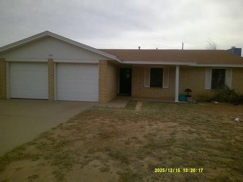 1720 E Pine Ave, Midland, TX, 79705-6927 | Card Image