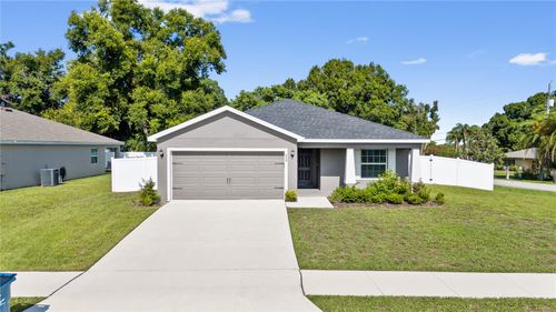 904 First, EAGLE LAKE, FL, 33839 | Card Image