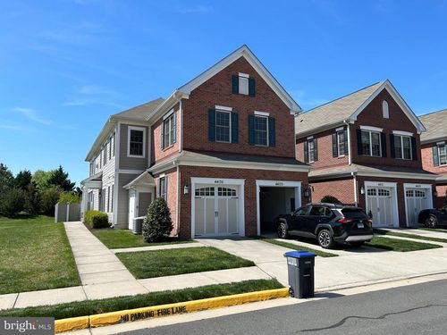 44133 Peirosa Ter, CHANTILLY, VA, 20152-6122 | Card Image