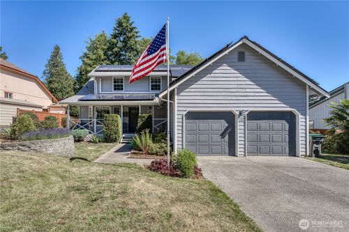 1018 Ne Knights Ct, Bremerton, WA, 98311-3265 | Card Image
