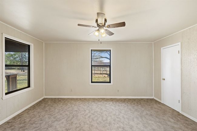 1949 County Road 347 Loop, Home with 3 bedrooms, 2 bathrooms and 3 parking in Gause TX | Image 12