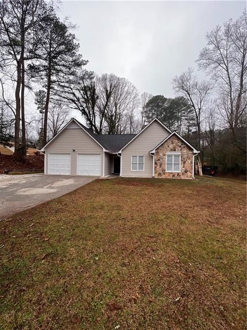 592 Allana Ct, Stone Mountain, GA, 30087-5607 | Card Image