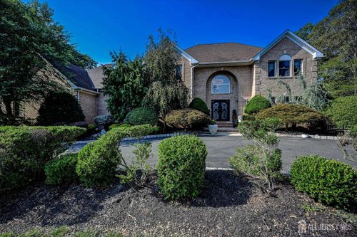 3 Greenwich Ct, North Brunswick, NJ, 08902-4778 | Card Image