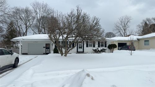 198 Skycrest Dr, Greece, NY, 14616-1417 | Card Image