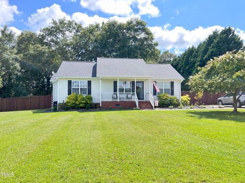 100 Parrish Farm Ln, Benson, NC, 27504-6026 | Card Image