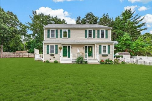 8-8 Craig St, Plymouth, MA, 02360-2193 | Card Image