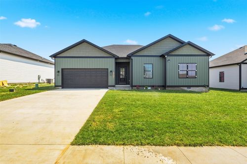 457 White Dogwood Dr, Bowling Green, KY, 42101-7551 | Card Image