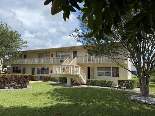 13 Northampton A, West Palm Beach, FL, 33417 | Card Image