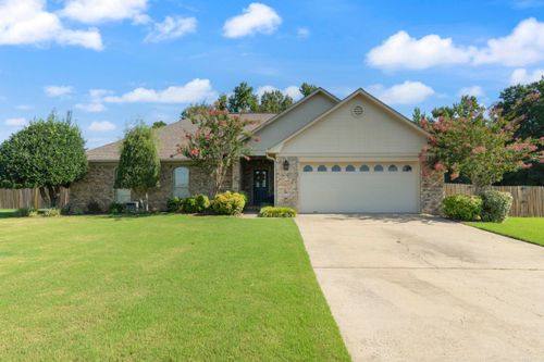 9 Weaver Cir, Vilonia, AR, 72173-9039 | Card Image