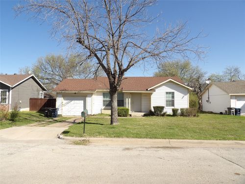 4305 Crenshaw Ave, Fort Worth, TX, 76105-4233 | Card Image