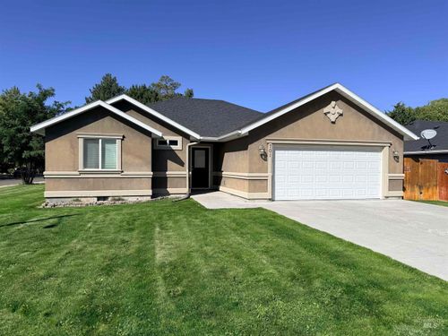 701 N Fillmore St, Jerome, ID, 83338-2046 | Card Image