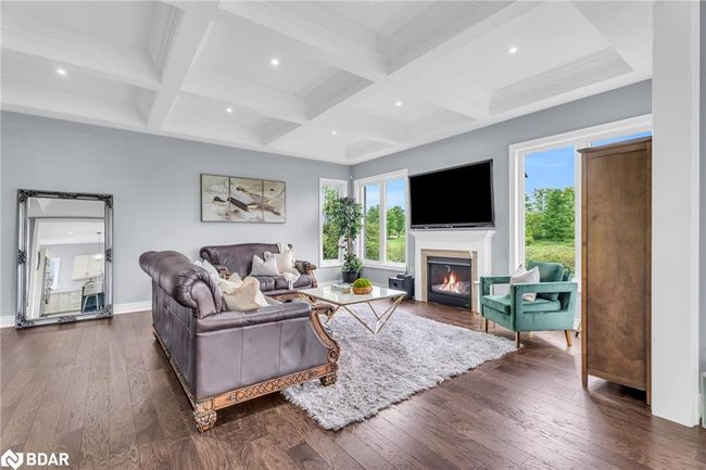 7 Country Meadows Dr, House other with 4 bedrooms, 4 bathrooms and 11 parking in Amaranth ON | Image 11