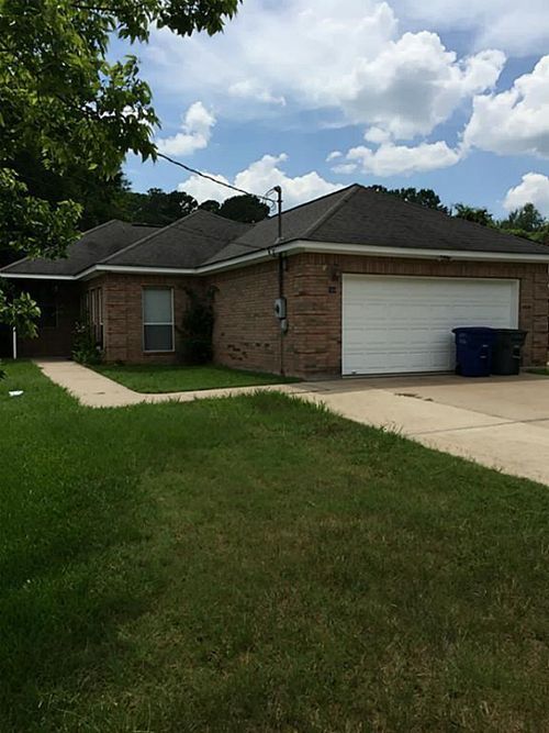 306 Bush Dr, Huntsville, TX, 77320-3402 | Card Image