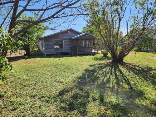 124 County Road 466, Alice, TX, 78332-7698 | Card Image