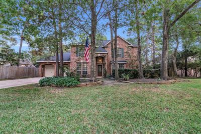 14 N Greenvine Circle, House other with 4 bedrooms, 3 bathrooms and null parking in The Woodlands TX | Image 1