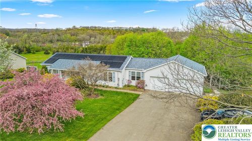 540 Bauer Rd, BATH, PA, 18014-8829 | Card Image