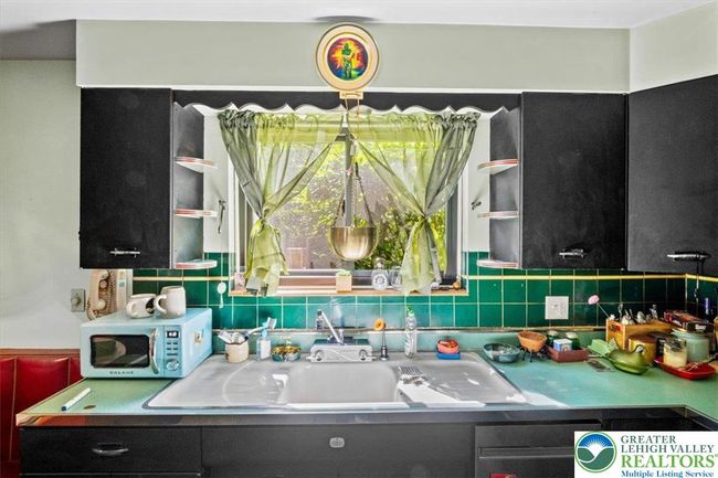 1321 W Union Blvd, House other with 3 bedrooms, 2 bathrooms and null parking in BETHLEHEM PA | Image 12