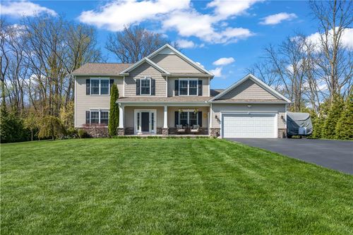 2 Calebs Trl, Parma, NY, 14559 | Card Image
