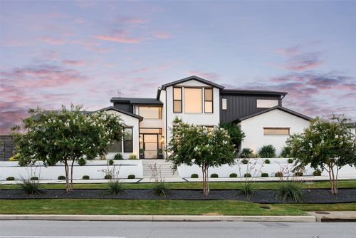 7137 Royal Ln, Dallas, TX, 75230-3607 | Card Image