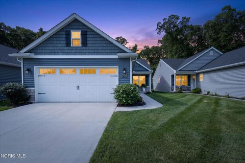 7323 Turncreek Dr, Toledo, OH, 43615-3320 | Card Image