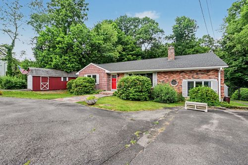 32 Lacona Rd, Mahopac, NY, 10541-1809 | Card Image