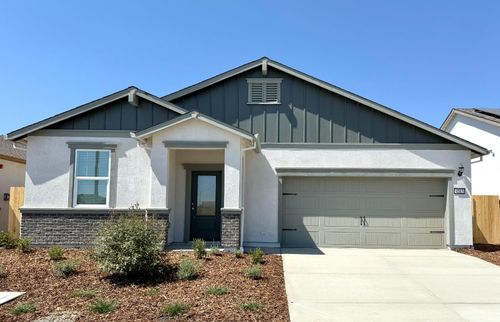 4515 Amble Ln, Riverbank, CA, 95367-7000 | Card Image