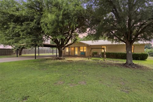 1002 Caron St, Robinson, TX, 76706-6106 | Card Image