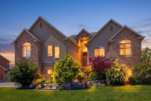 223 Ranch Rd, Farmington, UT, 84025-5031 | Card Image