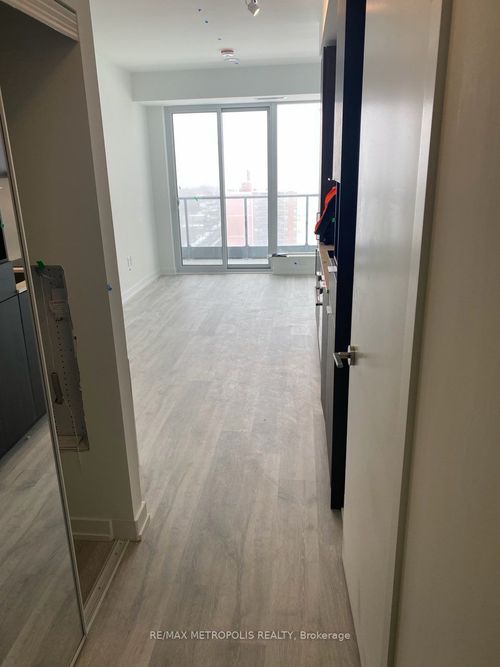 1701-7 Golden Heights, North York, ON, M2M0C1 | Card Image