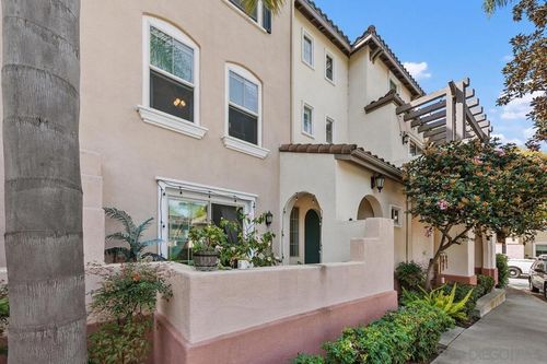 2443 Longstaff Ct, San Marcos, CA, 92078-6601 | Card Image