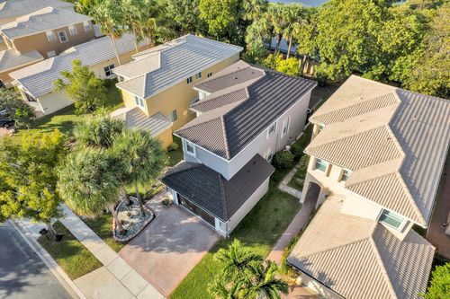 15021 Sw 18th St, Miramar, FL, 33027-4334 | Card Image