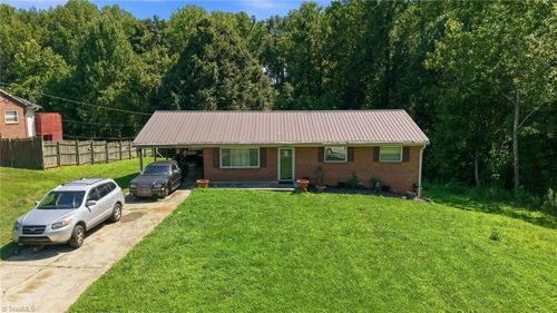 5354 Sunrise Ter, Winston Salem, NC, 27105-2158 | Card Image