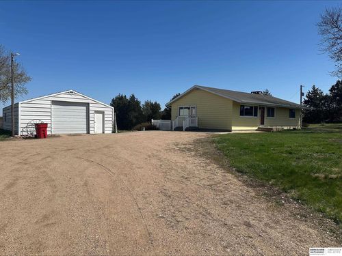 70460 Highway 15, Fairbury, NE, 68352-5552 | Card Image