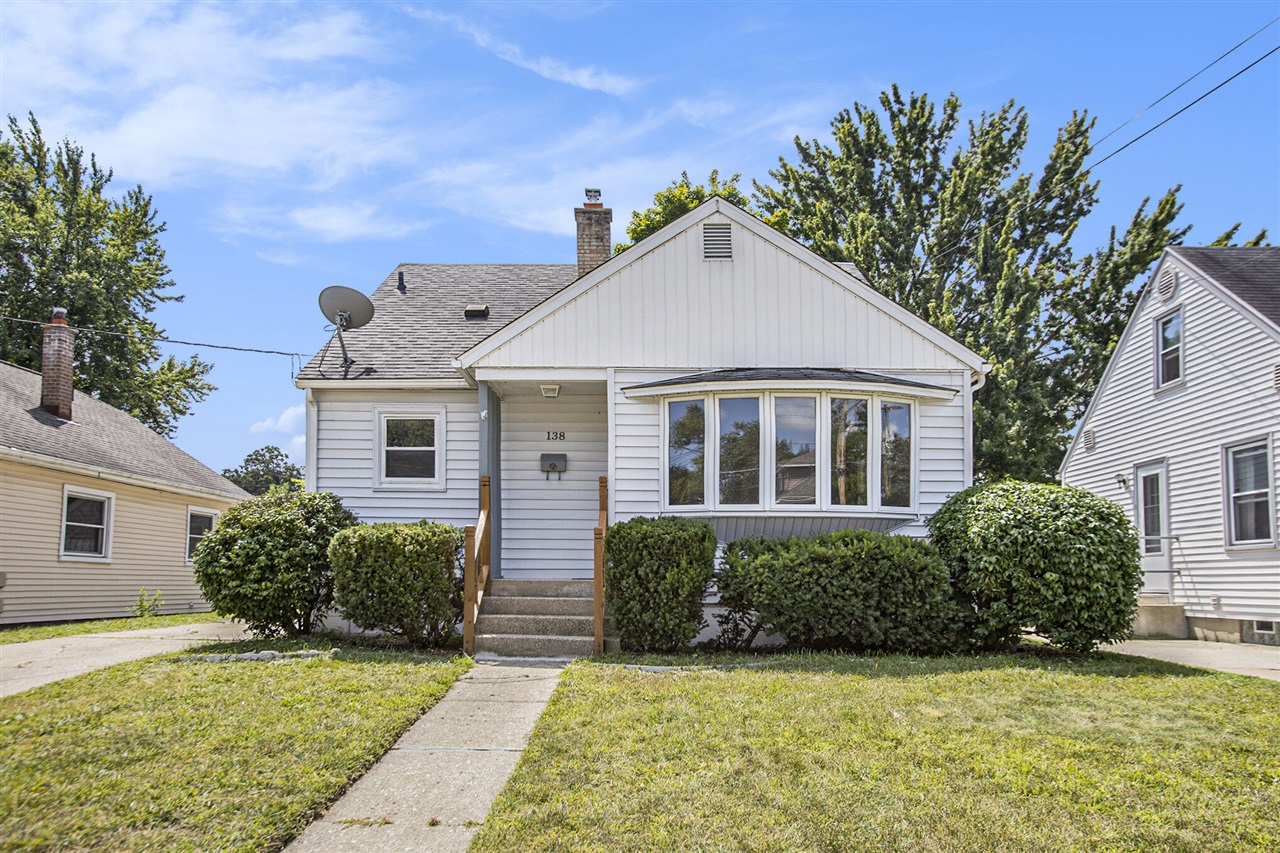 Lawrence St, Grand Rapids, MI 49505