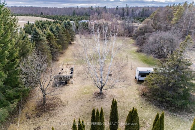7078 County Rd, House other with 6 bedrooms, 3 bathrooms and 15 parking in Utopia ON | Image 8
