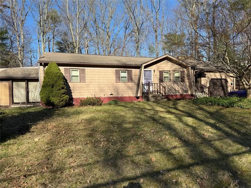 66 Cooper Hill Rd, Mapleville, RI, 02839-1100 | Card Image