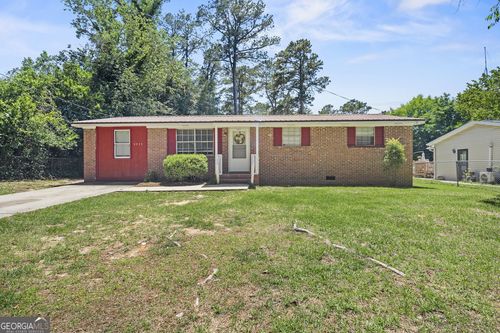 1111 Creekwood Dr, Perry, GA, 31069-3116 | Card Image